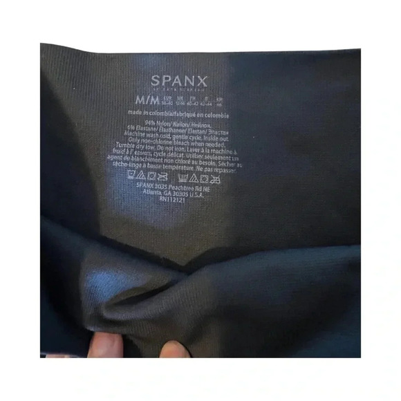 SPANX Look At Me Now Seamless Camo Leggings Women’s Size Medium - Picture 2 of 2